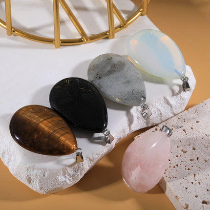 Stall supply natural stone agate pendant opal flat water drop necklace pendant fashion men's and women's jewelry manufacturers wholesale