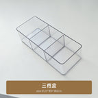4197. new short transparent box-3 compartments 1 piece