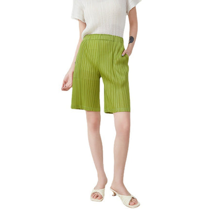 Miyake-Style Straight-Leg Casual Shorts for Women, Summer 2025, Pleated High-Waisted Thin Loose Five-Point Shorts, Mid-Length Pants That Make You Look Slimmer