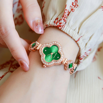 Live Hot Hot Hot Fashion Four-leaf Clover Bracelet Quartz Watch Emerald Women's Watch Women's Watch Factory Wholesale