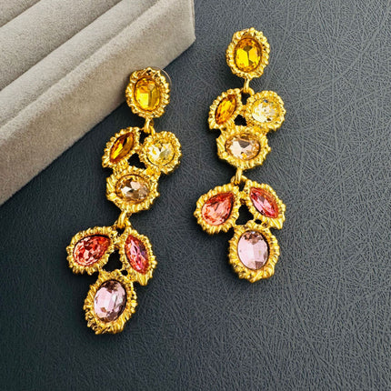 Oscardelarenta Long Style Fashionable Exaggerated Retro Old Warm Color Niche Design Accessible Luxury Earrings for Women