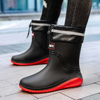 Black and red: heightened and elasticated mouth / 40