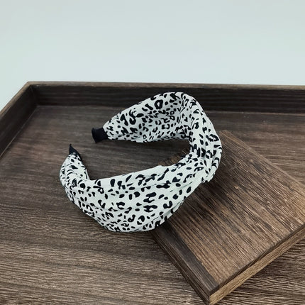 Korean Style Wide-Brimmed Leopard Print Headband for Women to Press Hair, Wash Face and Apply Facial Mask Headband Internet Celebrity Autumn and Winter Cross-Border Retro Hairpin Hair Accessories