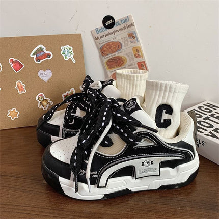 Single Shoes Hong Kong Style Retro Dad Shoes for Women Ins Trbottom 2024 New Turbine Thick Sole Versatile Sports and Leisure Shoes