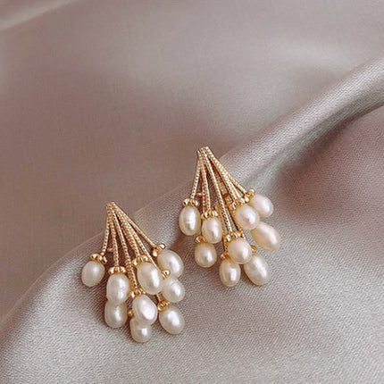 Fashionable and Elegant Pearl Stud Earrings for Women, Korean New Style, Elegant Earrings, Ins Style, Light Luxury Versatile Ear Accessories