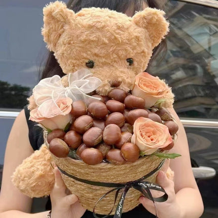 Carefully Selected Chestnut Bear Hug Basket, Straw Woven Flower Basket, Flower Shop Hug Basket, Holiday Gift, Foreign Trade Rose Flower Arrangement Basket