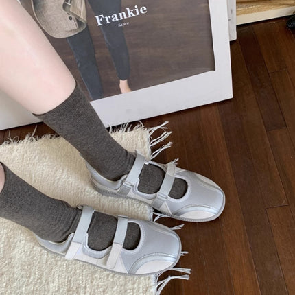 2025 Spring and Autumn New Shallow Flat White Shoes Flat Round Toe Single-layer Shoes Lazy Style Korean Style Retro German Training Shoes for Women