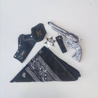 Silver cowboy gun + black scarf