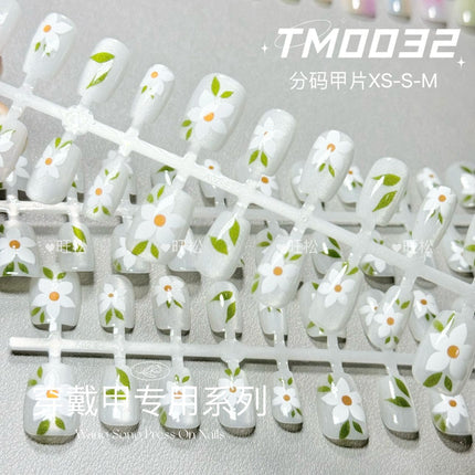 [Wangsong] Pattern Cat's Eye 32 Jiao Pear Like Snow ins Net Red Wear Armor Nail Pieces Hand-made Finished Armor Products