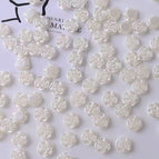 One catty/bag (about 1200 with holes) / White