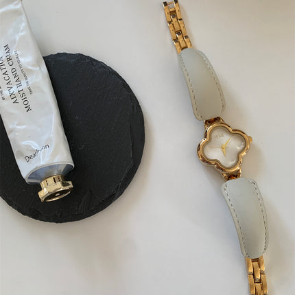 IEKE Fashion Light Luxury Four-leaf Clover Small Chanel Style Leather Bracelet Watch Women's Wristwatch High-end Light Luxury Internet Celebrity Hair