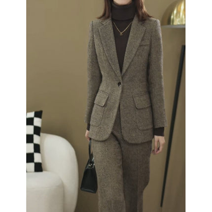 Two-piece Woolen Coat Women's 2025 Autumn and Winter New Elegant Professional suit Suit Flesh Covering Slim Wide Leg Pants