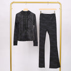 Camouflage hooded jacket and bell-bottom pants suit / 2/S