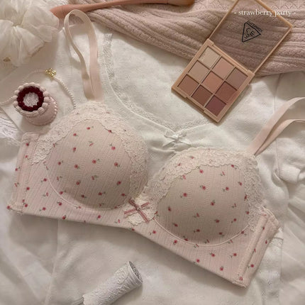 Strawberry Mochi ~ Gentle and Pure Desire Girl Lace Floral Underwear Women's Small Breast Push-Up Wireless Bra Set