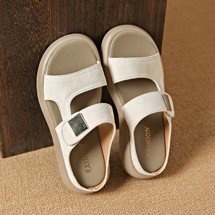 2025 Export Large Size Retro Casual Style Sandals Open-Toe Metal Logo Round Toe Thick-Soled Slip-On Beach Shoes for Women