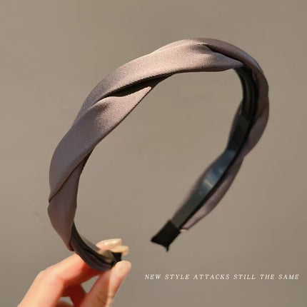 Handmade Cute Braided Cross Headband for Washing Face, Non-Slip Hairband for Holding Hair, Women's Hair Accessory Headband