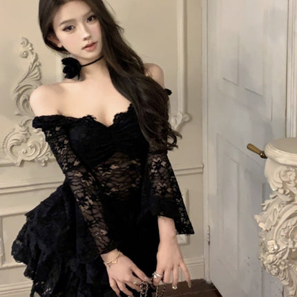 Spring Pure Desire Trumpet Sleeve Tight Waist Slimming Self-contained Chest Pad Figure Navel Short Lace Top Base Shirt