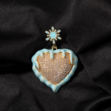 European and American Hip Hop Oil Dropping Love Sweater Necklace Oil Dropping Luminous Ice and Fire Heart-shaped Fashion Didi Bouncer Pendant Necklace