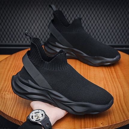 2023 New Socks Sole Light Men's Breathable Flying Woven Sports Shoes Fashion Trendy Shoes Street All-match European Shake Fast Generation