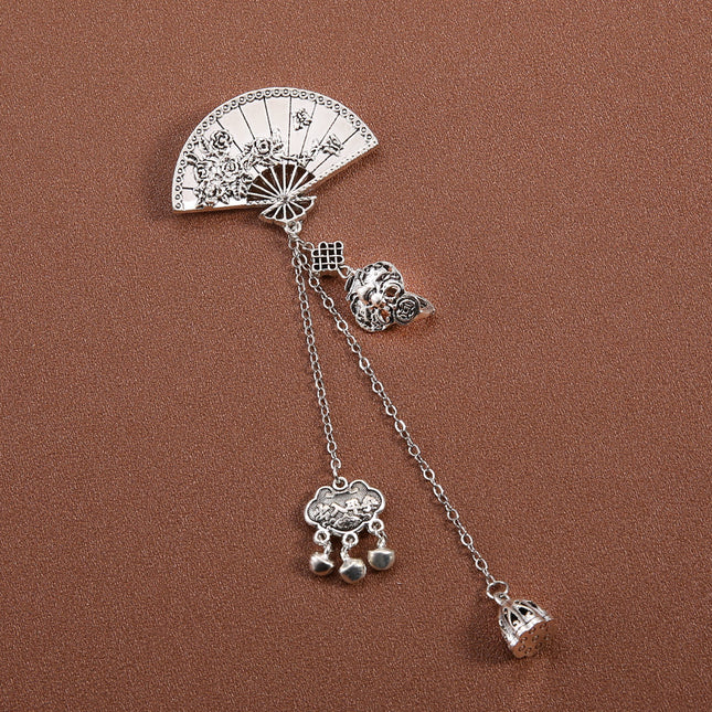 Chinese-Style Retro Plum Blossom Fan Brooch Cheongsam Lapel Button Bell Tassel Pendant Hanfu Pin