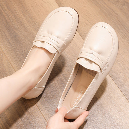 Mom's Shoes for Middle-Aged Women 2026 New Style Non-Slip Comfortable Spring and Autumn Flat Shoes for Middle-Aged and Elderly People Soft-Soled Leather Shoes