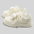 White (mesh) / 35
