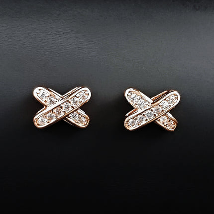 Amazon Minimalist Cool Style Zircon X-shaped Earrings for Women Simple Small Letter All-match Student Earrings e7501