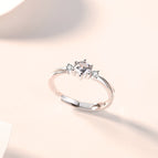 Love at first sight ring-women's style / Ordinary outfit