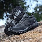 005 gray [low-top outdoor shoes] / 38