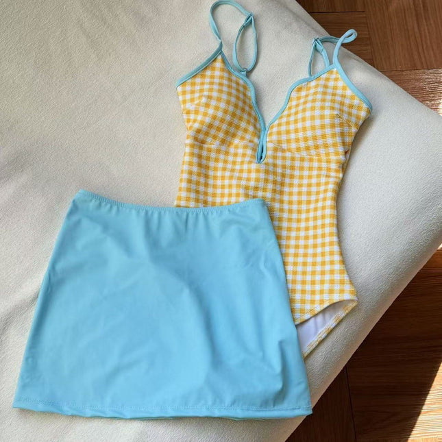Source manufacturers small fresh plaid student one-piece swimsuit triangle slim slim hot spring holiday swimming pure wind