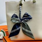 Dot Cashew-dark blue Green