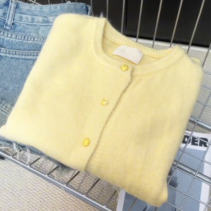 CHAO class recommend! White cream retro small gold button round neck soft waxy knitted cardigan sweater women's autumn and winter