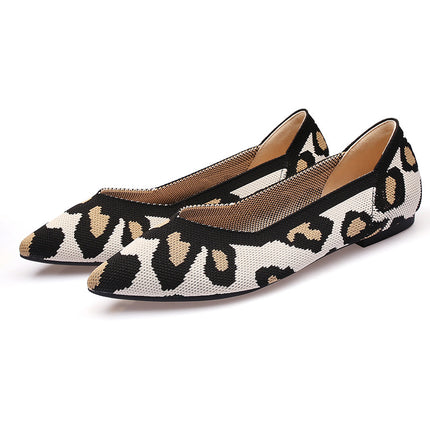 Egg roll European and American princess shoes spring and autumn fly woven shoes 40 beans 41 flat 43 plus size women's shoes soft bottom knitted pointed