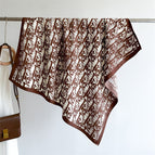 Sketch Brown D Letter / 70*70