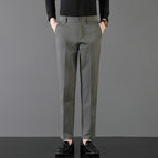 Gray trousers / 28
