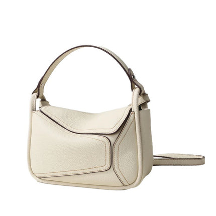 Niche Designer Bags for Women, Autumn/Winter 2025 New Vintage Small Square Bag, High-End Versatile Fashion Shoulder and Crossbody Bag