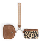 Leopard brown