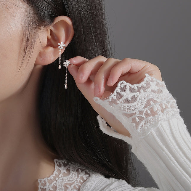 Super Fairy Five-petal Flower Ear Clip ins Super Exquisite Simple Niche Design High Feeling Elegant Spring Ear Jewelry
