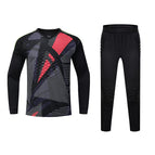 Black top + black trousers / 20 yards