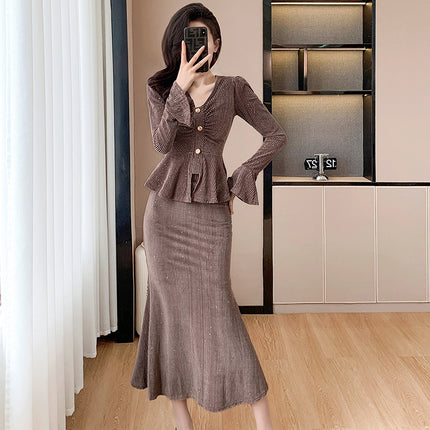 Light Luxury Celebrity Fashion Suit for Women 2024 Autum New Sequined Bell Sleeve Top Fishtail Skirt Two-Piece Set