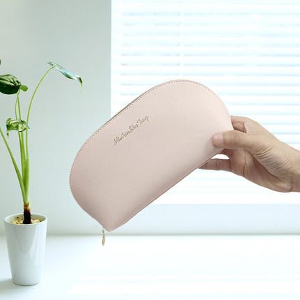 New Semicircular Pu Cosmetic Bag, High-End Fashionable Leather Women's Clutch Bag, Portable Large-Capacity Cosmetics Bag