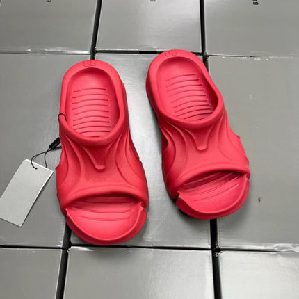 Paris Classic Slippers, Leaky Toe Wading Rubber Slippers, Same Style for Men and Women, Perfect Fit for Foot Shape