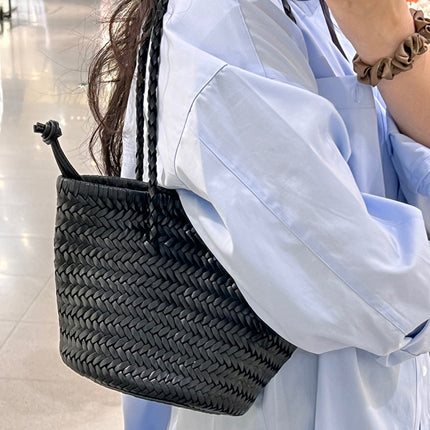 Z Family Woven Bag 2025 New Summer Satchel Vegetable Basket French Retro Pu Leather Hand-Woven Bag Bucket Bag