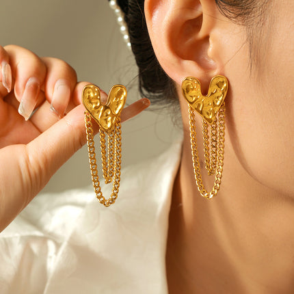 Temperament European and American karst heart-shaped earrings women's retro personality hammer love tassel chain stainless steel earrings wholesale