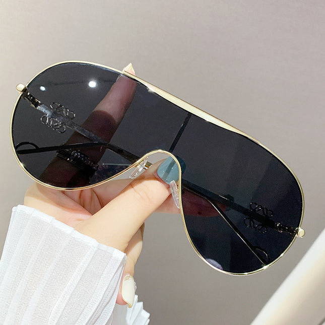 One-Piece Sunglasses European and American Large-Frame One-Piece Driving Sunglasses for Men, Sun Protection Sunglasses for Women, High-End Metal Retro Glasses