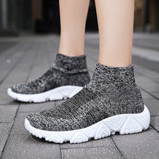 New spring and summer men's and women's casual shoes thick bottom sneaker slip-on loafers slip-on fashion shoes flying woven women's shoes