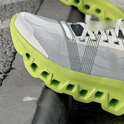 Men's Shoes Summer New Mesh Running Shoes Sports Shoes Breathable Shock-Absorbing Soft-Soled Student Shoes Lightweight and Comfortable Running Shoes