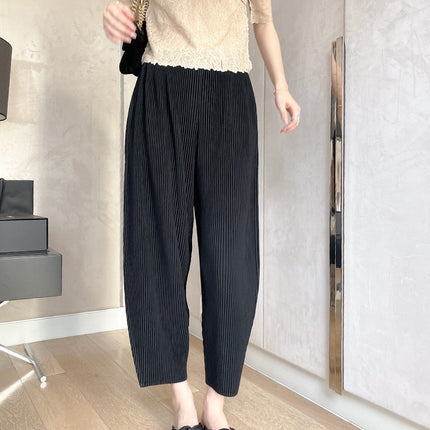 Japanese-Style Pleated Casual Pants for Women, Spring 2026, Issey Miyake Style, Cropped Harem Pants, Loose Fit, Hip-Covering, Slimming Magic Pants