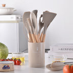 Wooden handle 12 piece set 750g / [khaki] silicone kitchenware set of 12