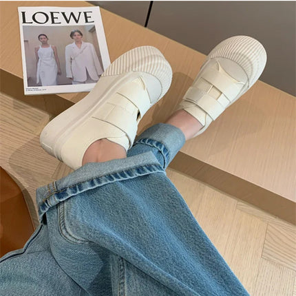 Grape mom with lazy person hook and loop versatile round head small white shoes increased thick bottom biscuits round head 24 new women's shoes